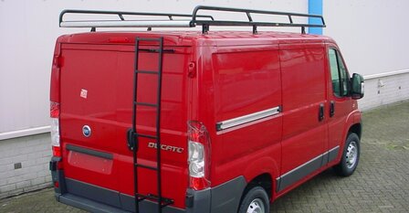 Stalen trap: Volkswagen Transporter 6 2015 H1 180&deg; / RA D